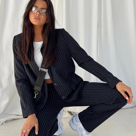 Princess Polly Blazer - Picture 7 of 7